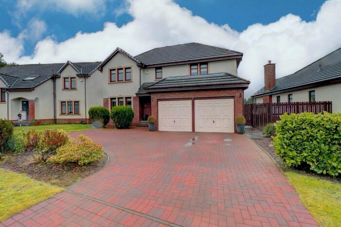 4 Bedroom Detached House For Sale In Golf View, Strathaven, ML10