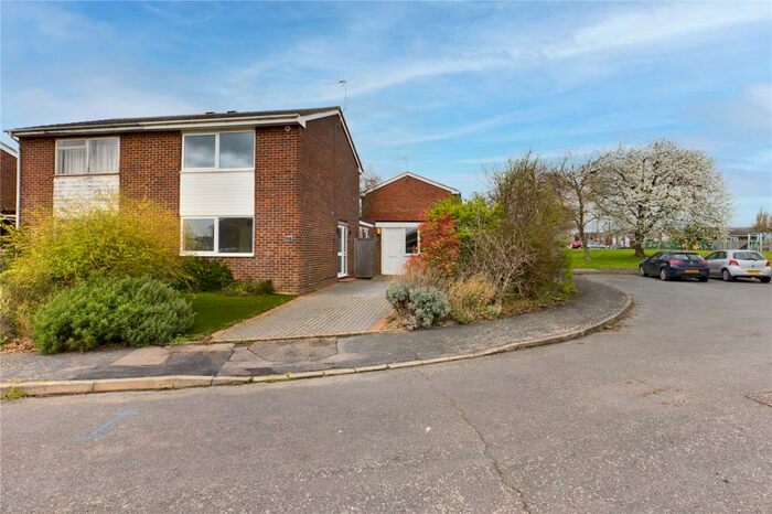 2 Bedroom Semi-Detached House To Rent In Lancelot Way, Fenstanton, Huntingdon, Cambridgeshire, PE28