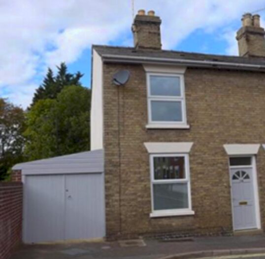 4 Bedroom End Of Terrace House To Rent In Bishops Road, Bury Saint Edmunds, IP33