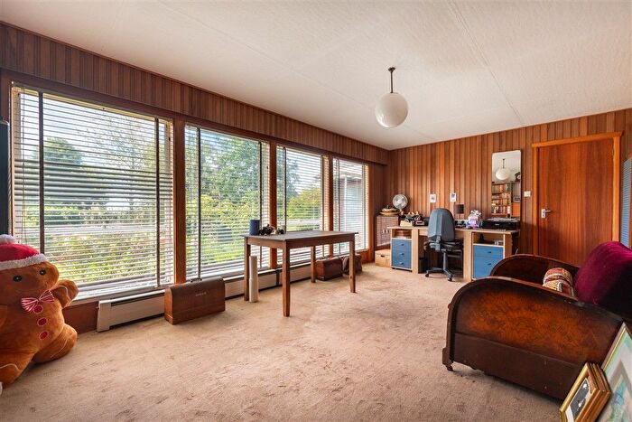 2 Bedroom Detached Bungalow For Sale In Stone Street Road, Ivy Hatch, Sevenoaks, Kent, TN15