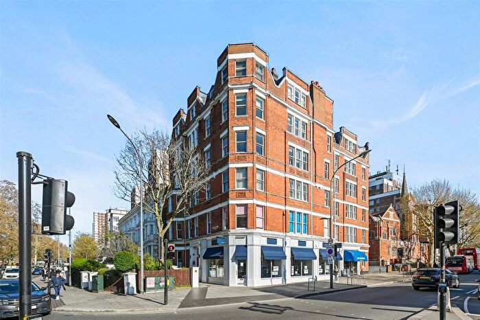 4 Bedroom Flat For Sale In Granville Mansions, London, W12