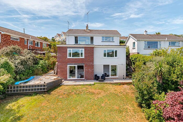 4 Bedroom Detached House For Sale In Greenfield Road, Paignton, TQ3