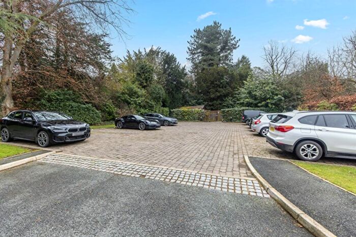 2 Bedroom Apartment To Rent In St. Hilarys Park, Alderley Edge, SK9