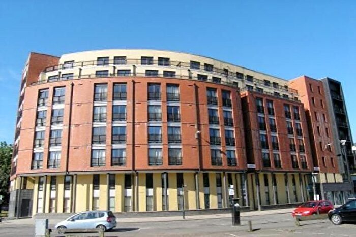 2 Bedroom Flat To Rent In Howard Street, City Centre, Glasgow, G1