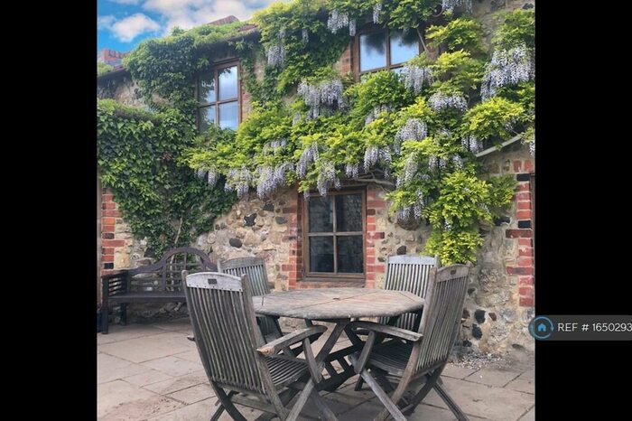 3 Bedroom Detached House To Rent In Burdon Village, Sunderland, SR3