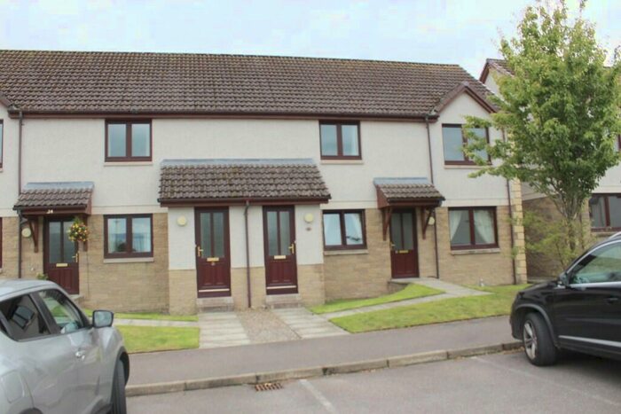 2 Bedroom Flat To Rent In Holm Dell Place, Inverness, Inverness-Shire, IV2