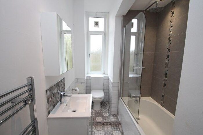 1 Bedroom Flat To Rent In Church Street, Glasgow, G11