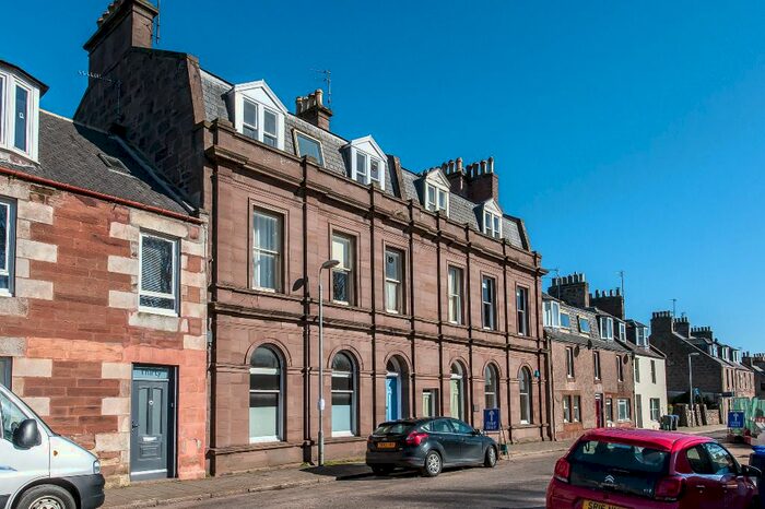 1 Bedroom Flat To Rent In Cameron Street, Stonehaven, Aberdeenshire, AB39