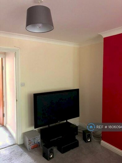 1 Bedroom Flat To Rent In High Street South, Dunstable, LU6