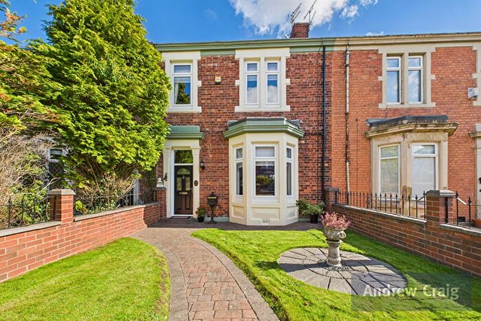 4 Bedroom Terraced House For Sale In Park Road, Jarrow, NE32