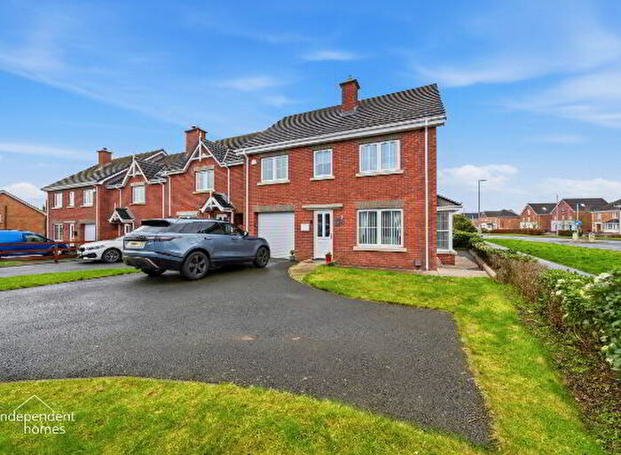4 Bedroom End Of Terrace House For Sale In Hampton Close, Larne, BT40