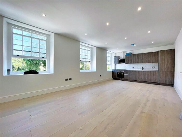 1 Bedroom Apartment To Rent In Marlborough Place, Brighton, BN1