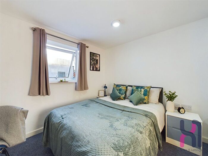 1 Bedroom Flat To Rent In Devon Street, -, -, -, L3