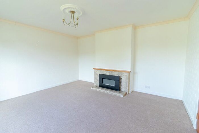 2 Bedroom Bungalow For Sale In Redfield Road, Montrose, DD10