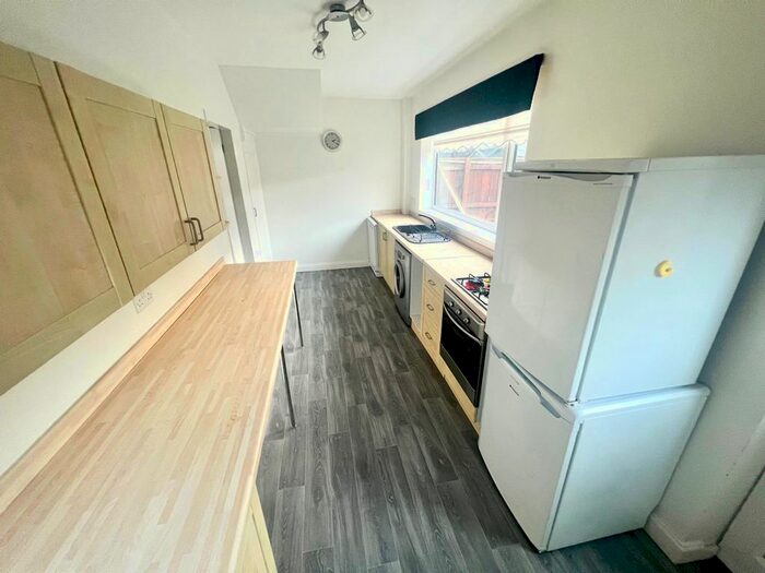 2 Bedroom Semi-Detached House To Rent In Alverstone Avenue, Hartlepool, TS25