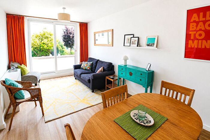 1 Bedroom Flat For Sale In Pembroke Road, Clifton, Bristol, BS8