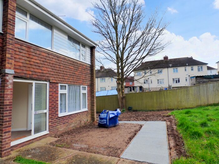 3 Bedroom House To Rent In Sandcroft Avenue, Ryde, PO33