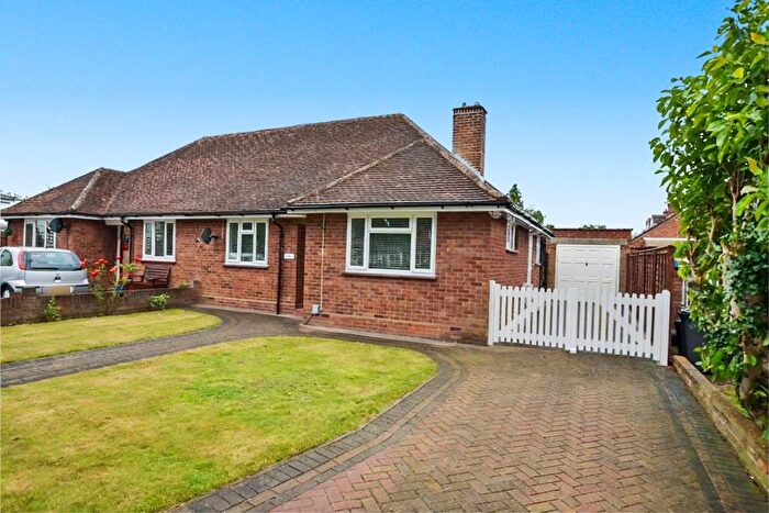 2 Bedroom Semi-Detached Bungalow For Sale In Bedford Road, Hitchin, SG5