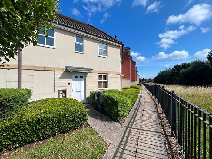 2 Bedroom Flat To Rent In Champs Sur Marne, Bradley Stoke, Bristol, BS32