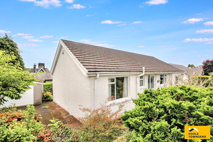 2 Bedroom Detached Bungalow For Sale In Methven Close, Grange-over-sands, LA11
