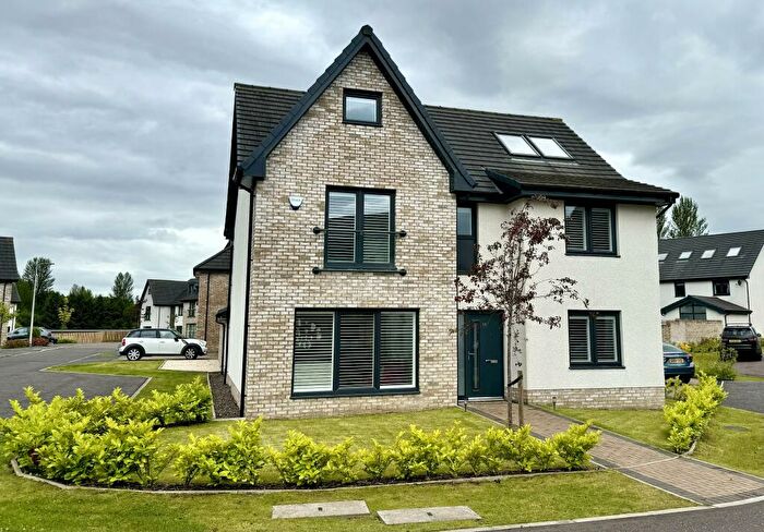 5 Bedroom Detached House To Rent In Morrison Way, G61