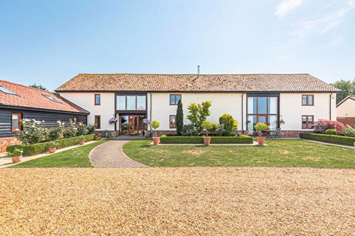 5 Bedroom Barn For Sale In Exceptional Converted Countryside Barn In Caston, NR17