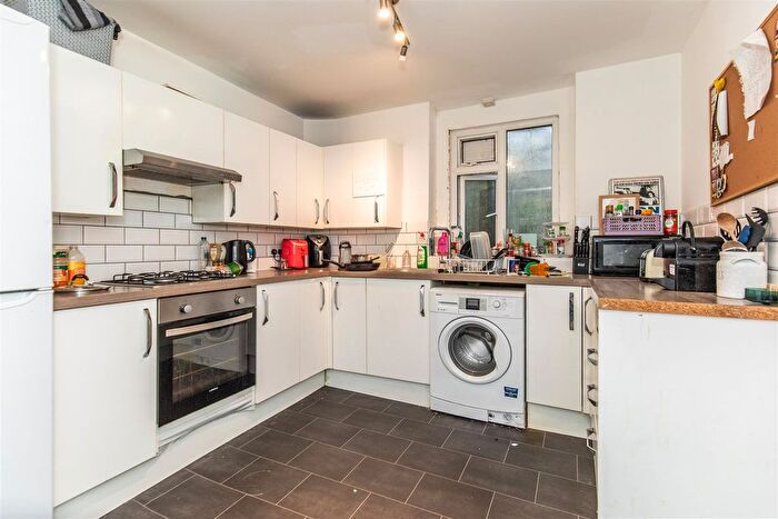 4 Bedroom Terraced House To Rent In Park Crescent Road, Brighton, BN2