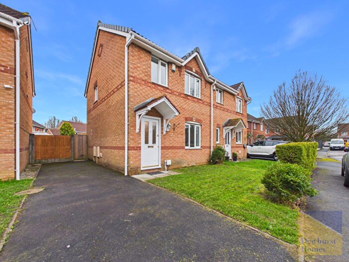 3 Bedroom Semi Detached House For Sale In Haywood Close, Fulwood, PR2