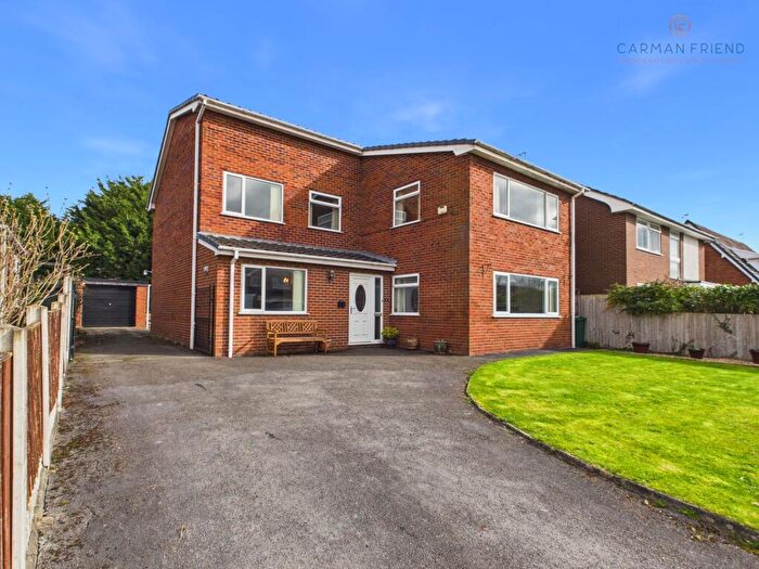 4 Bedroom Detached House For Sale In Darlington Crescent, Saughall, CH1