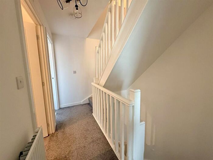 3 Bedroom Town House For Sale In Raspberry Grove, Darlington, DL1