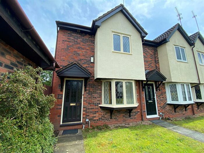 2 Bedroom Mews To Rent In Swettenham Close, Alsager, ST7