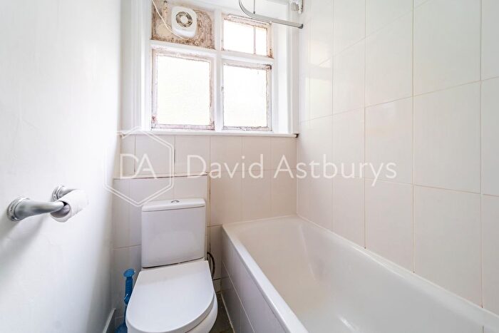 1 Bedroom Flat To Rent In Torrington Park, North Finchley, London, N12