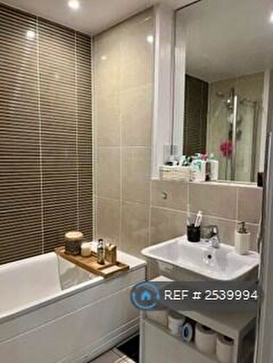 1 Bedroom Flat To Rent In Invicta, Bristol, BS1