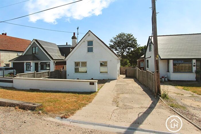 3 Bedroom Detached Bungalow For Sale In Baldwin Road, Minster, Kent, ME12