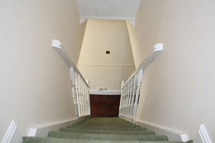 2 Bedroom End Of Terrace House To Rent In Barnsley Road, Cudworth, Barnsley, S72