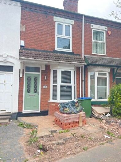 3 Bedroom Terraced House To Rent In Thimblemill Road, Birmingham, B67