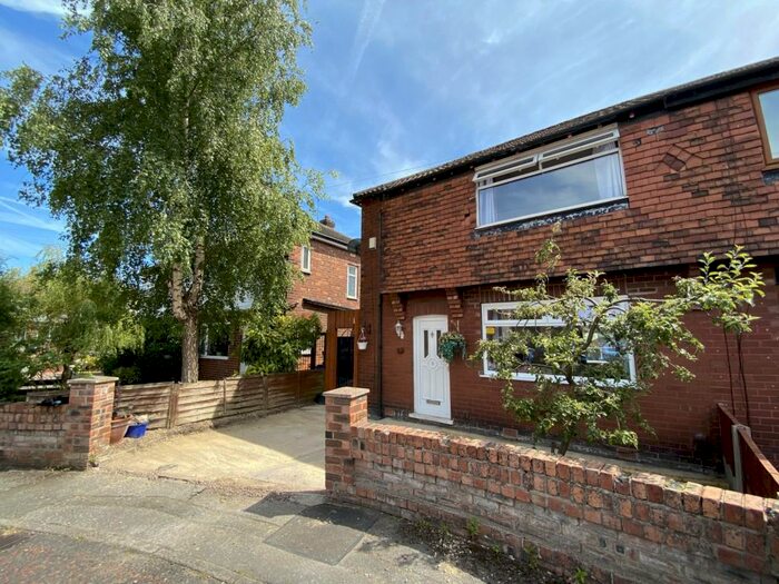 2 Bedroom Semi-Detached House To Rent In Paignton Grove, Reddish, Stockport, SK5