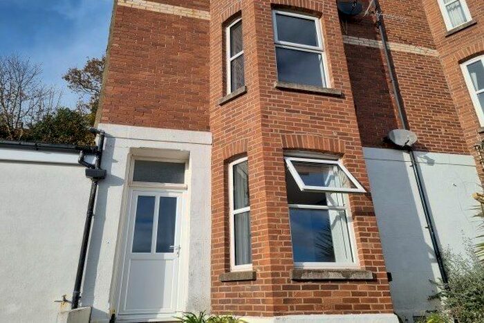 1 Bedroom Property To Rent In Victoria Road, Dartmouth, TQ6