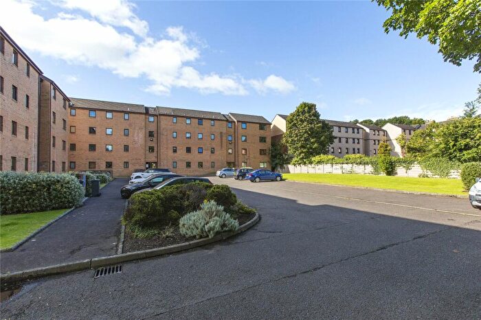 1 Bedroom Flat To Rent In Craighouse Gardens, Morningside, Edinburgh, EH10