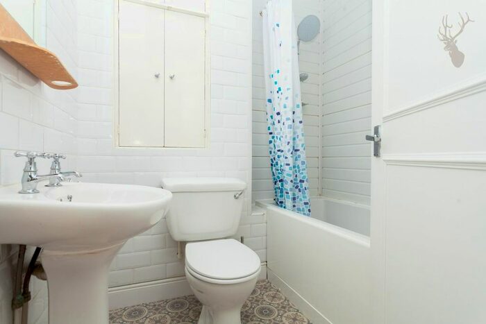 5 Bedroom Terraced House To Rent In Killowen Road, London, E9