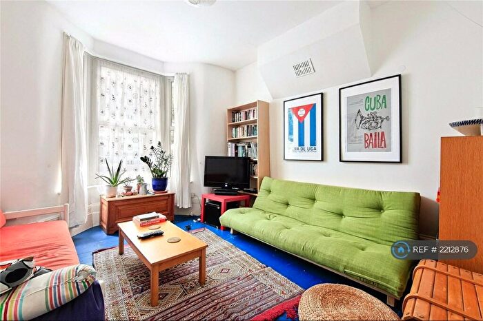 4 Bedroom Terraced House To Rent In Clifden Road, London, E5