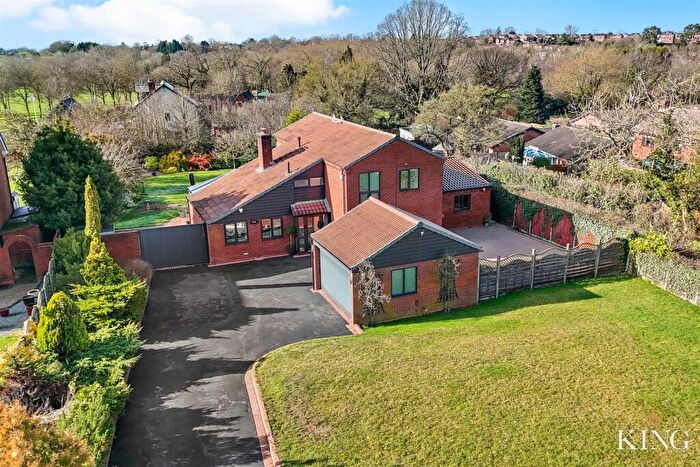 5 Bedroom Detached House For Sale In Belmont Close, Redditch, B97