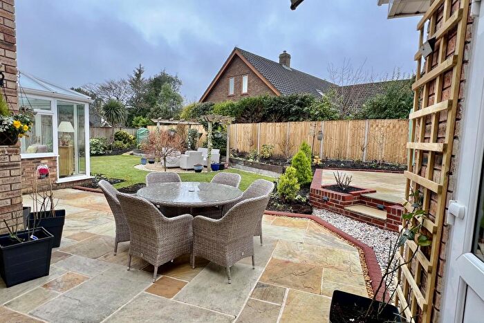 4 Bedroom Detached House For Sale In St Ives, BH24