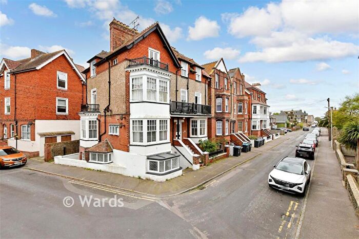 2 Bedroom Flat For Sale In Ethelred Road, Westgate-On-Sea, Kent, CT8
