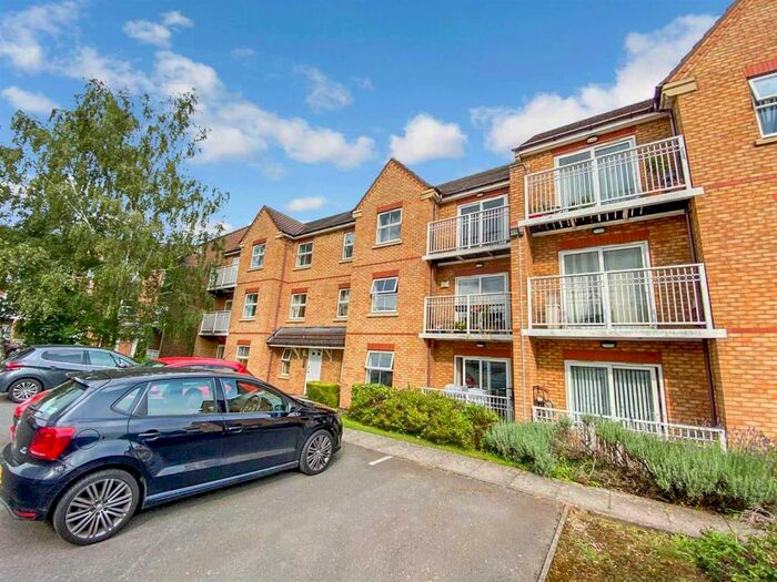 2 Bedroom Flat To Rent In Kilderkin Court, Parkside, Coventry, CV1