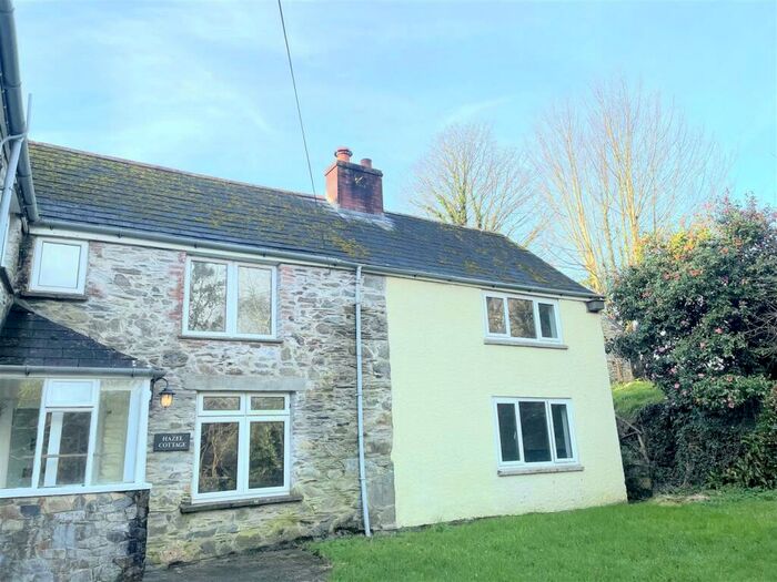 3 Bedroom Property To Rent In Blunts, Saltash, PL12