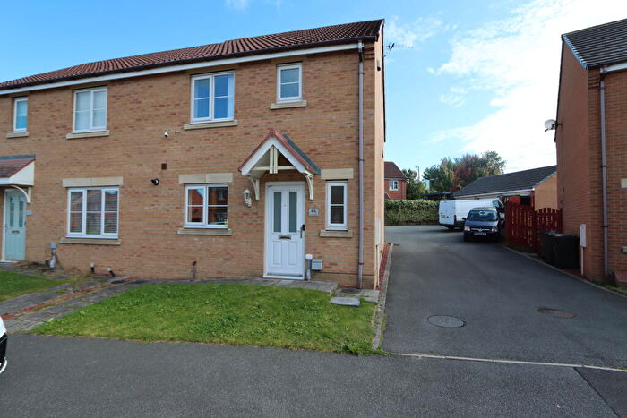 3 Bedroom Semi-Detached House For Sale In Earlsmeadow, Shiremoor, Newcastle Upon Tyne, NE27