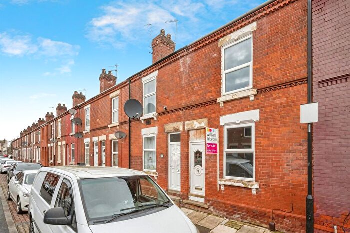 2 Bedroom Terraced House For Sale In Ellerker Avenue, Hexthorpe, Doncaster, DN4