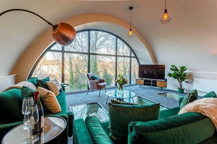 2 Bedroom Apartment To Rent In Ochre Mews, Raven Road, Gateshead, NE8