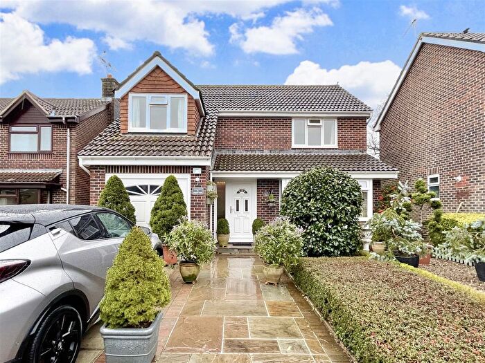 4 Bedroom Property For Sale In Forest View, Crossways, Dorchester, DT2